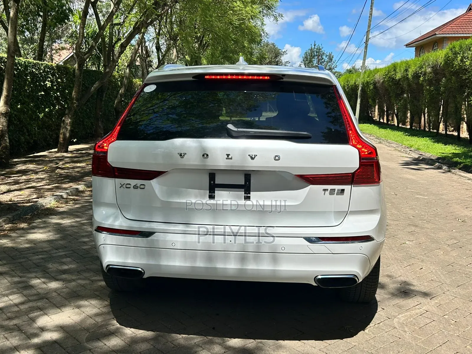 Volvo XC60 T5 R-Design AWD 2018 White