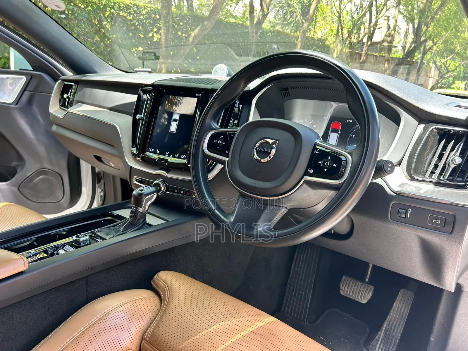 Volvo XC60 T5 R-Design AWD 2018 White