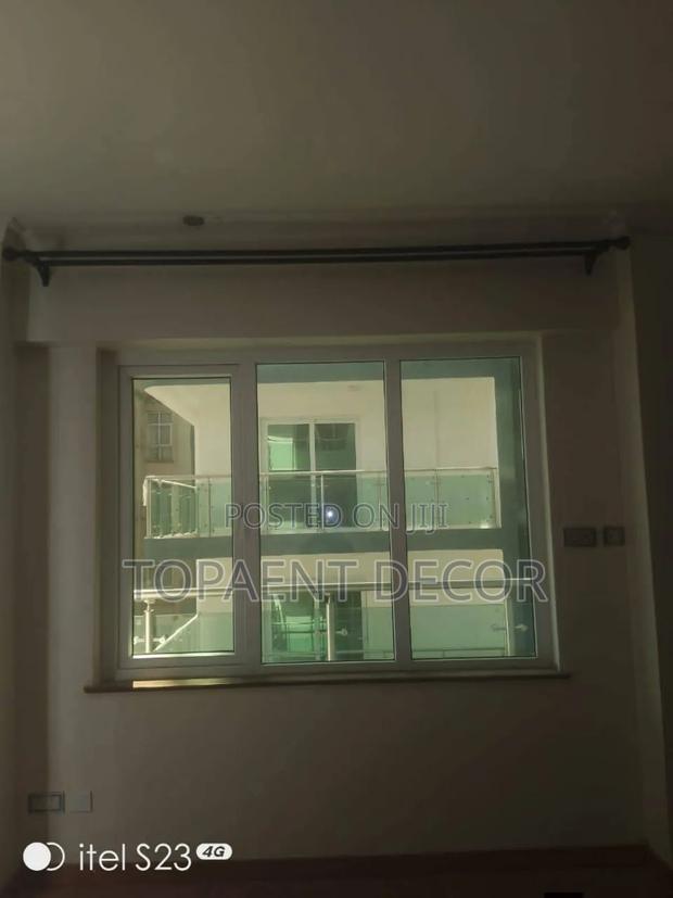 Tough Core,Refined Exterior Powder Coated Curtain Rods - main view