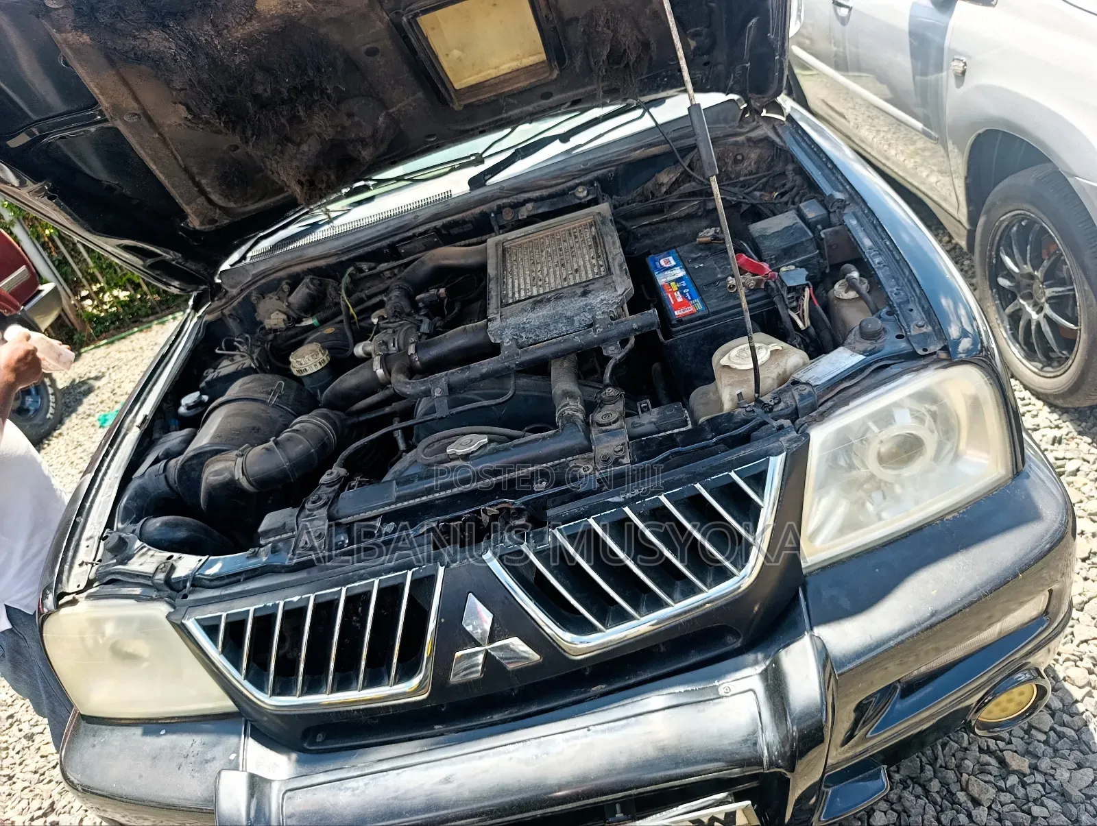 Mitsubishi L200 2004 Black