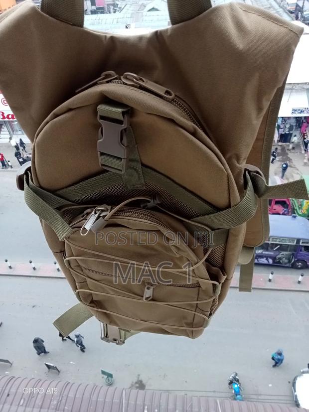 Tactical 3l Hydration Backpack – Military Style Water Bladder Bag - thumbnail 2
