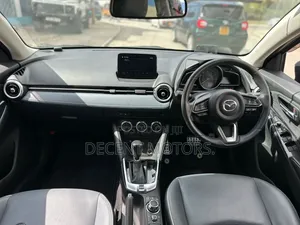 Mazda 2 2020 Red