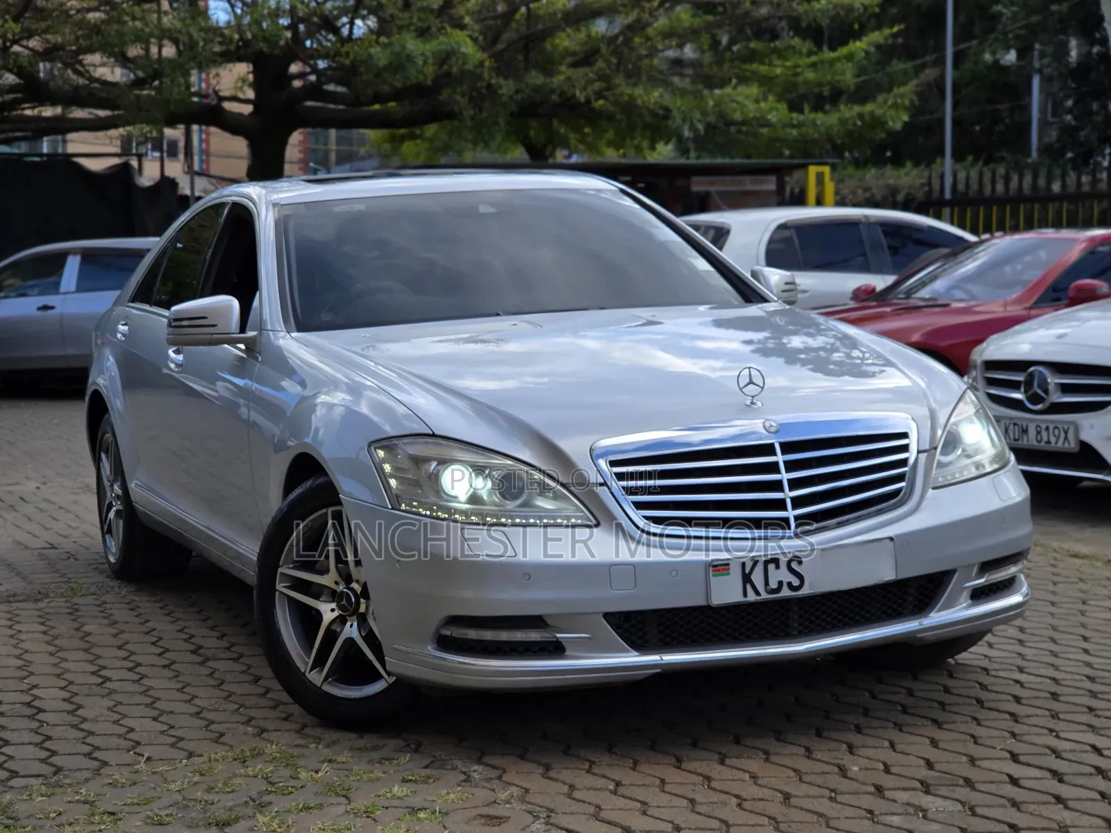 Mercedes-Benz S-Class 2011 Silver