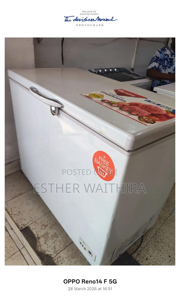 Ramtoms Chest Freezer 250litres Super Clean - thumbnail 3