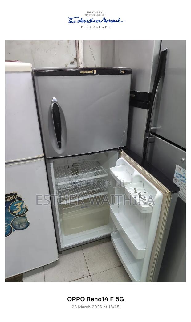 Express Cool Lg Super Clean Fridge - thumbnail 4