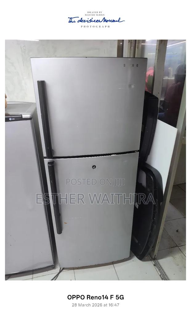 Freestanding Super Clean Ex Uk Sumsung Fridge