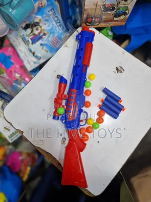 Shoot Gun With Balls and Rubbers