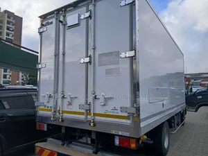 Isuzu Elf Box Body