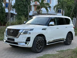 Nissan Patrol 2019 White