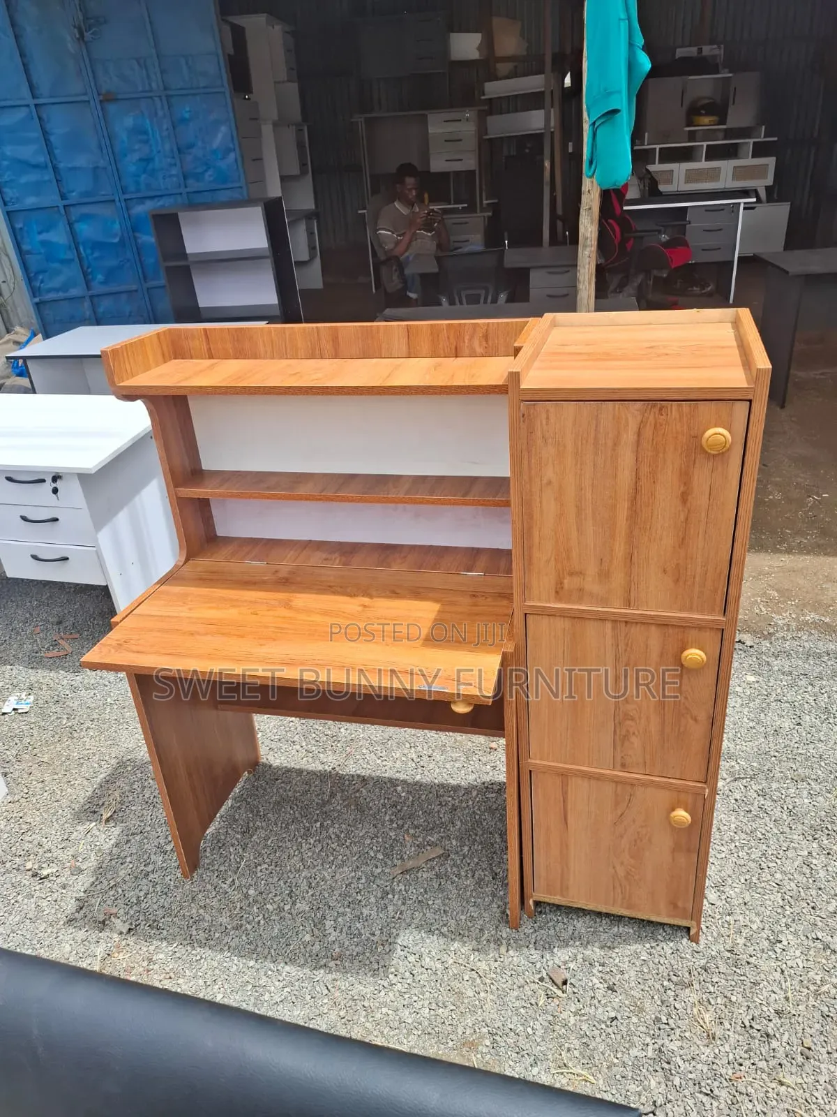 Foldable Study Table