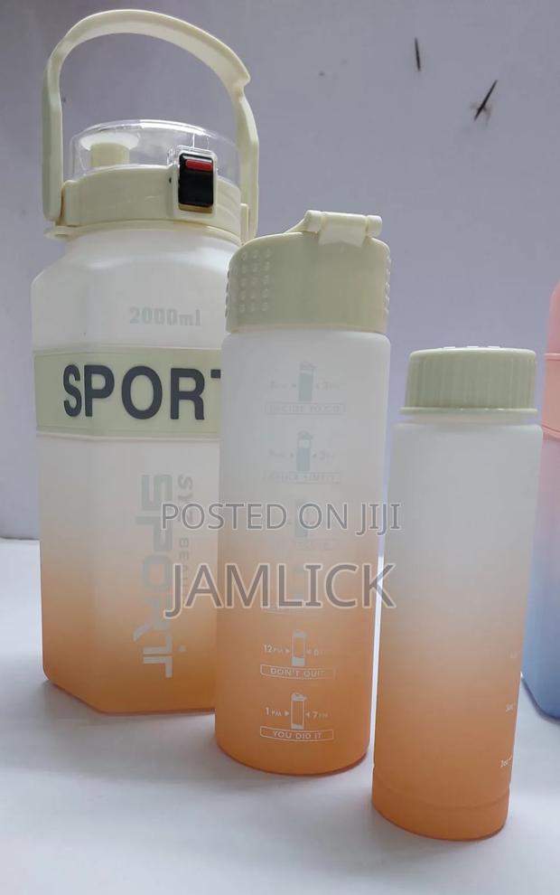 Hexagonal Sports 3in1 Multi-Colour Motivation Water Bottle -Pm - thumbnail 2