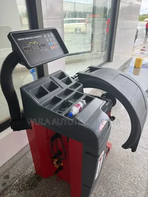 Heavy Duty Wheel Balancer Machine S828 ,220v,200rpm Sunshine Wula