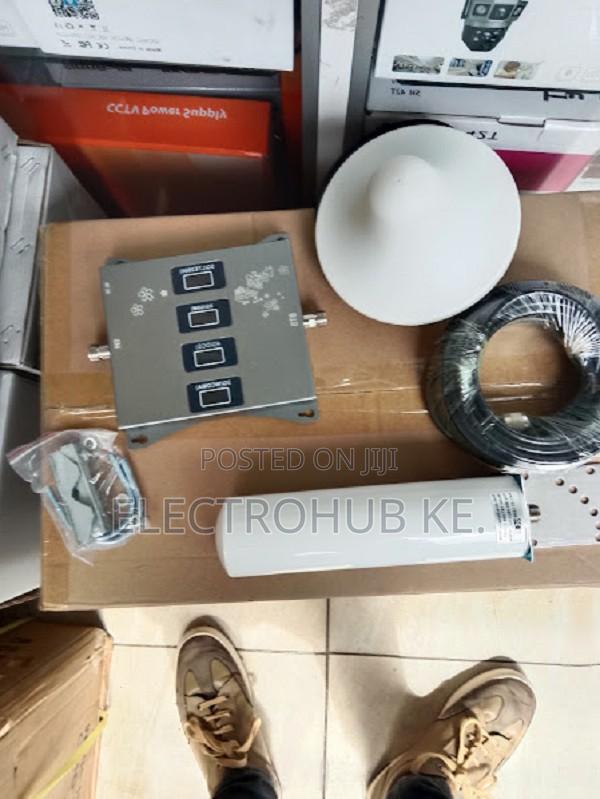 5g Network Booster-Quad Band Mobile Booster - main view