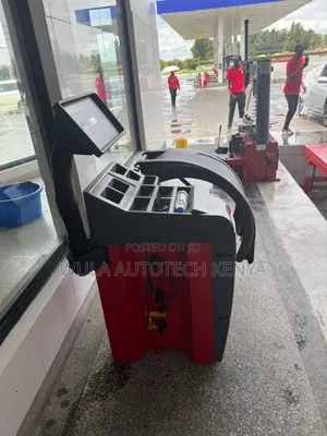 Latest Technology Wheel Balancer Poewer 0.25 Kw Rim Diameter 10-24
