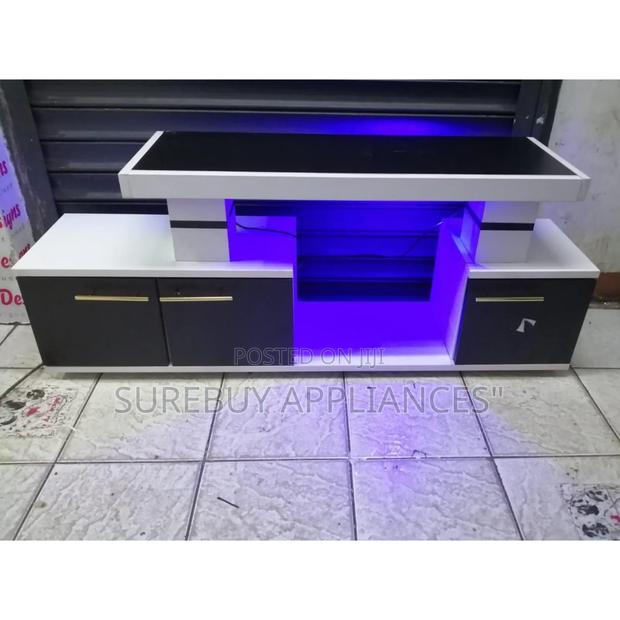 5.5ft Istanbul Tv Stand – Modern Unit With Storage