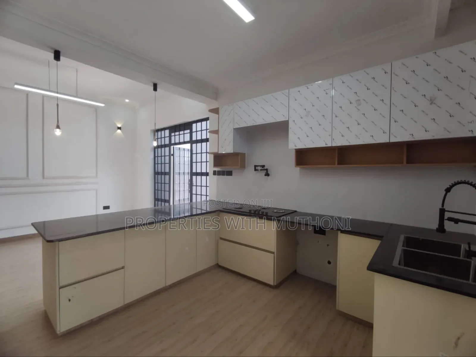 4bdrm Bungalow in Kitengela for sale