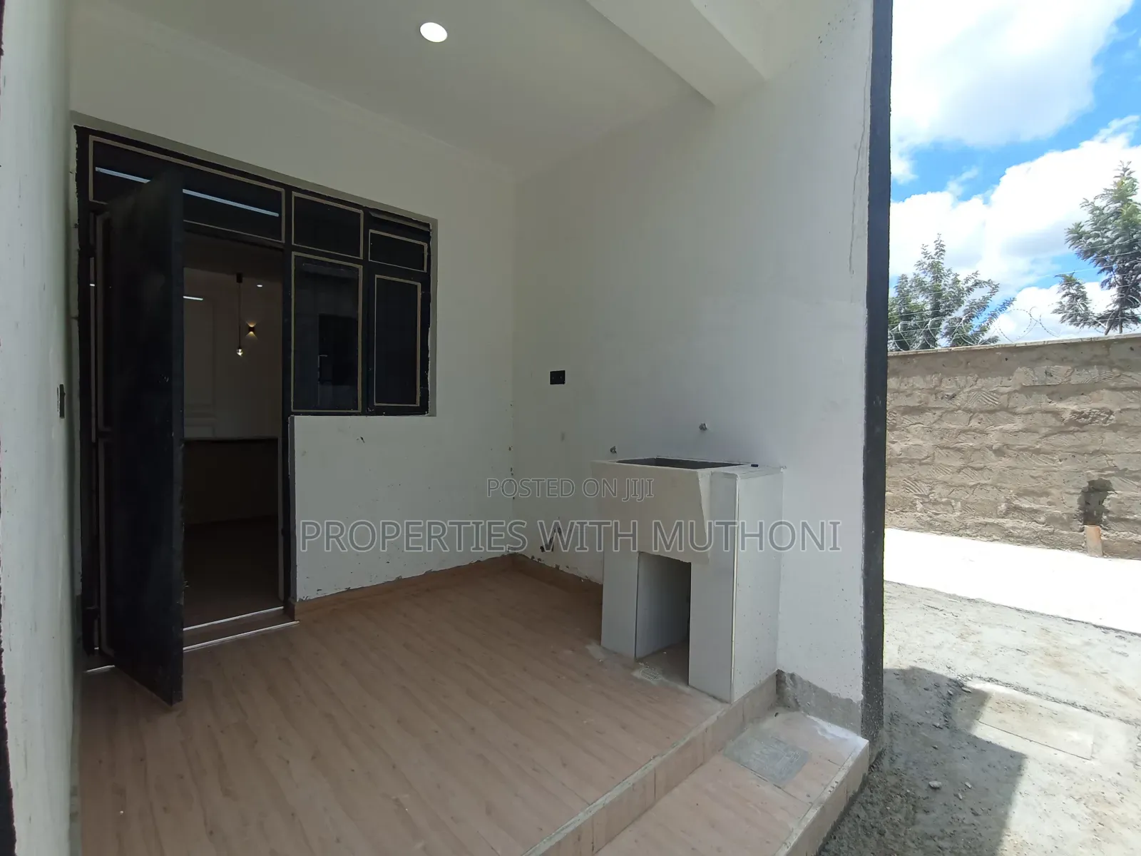 4bdrm Bungalow in Kitengela for sale