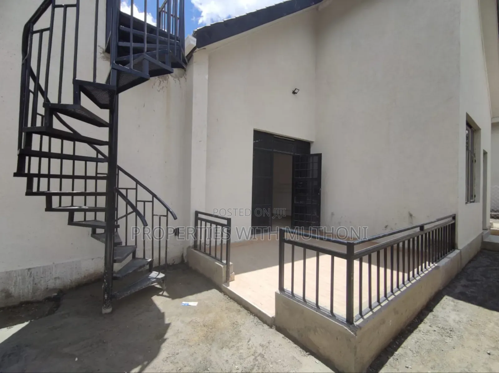 4bdrm Bungalow in Kitengela for sale