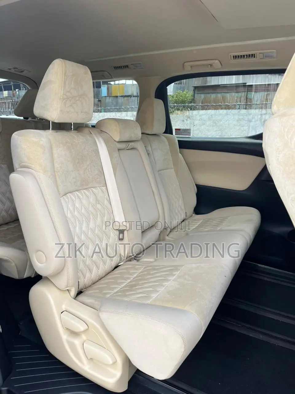 Toyota Alphard 2019 Black