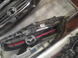 Mazda Demio Grill 2014/2015/2016
