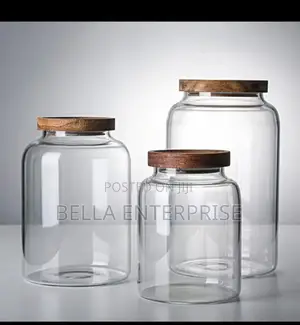 Available Large Capacity Borosilicate Glass Storage Jar
