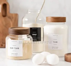 Available Large Capacity Borosilicate Glass Storage Jar