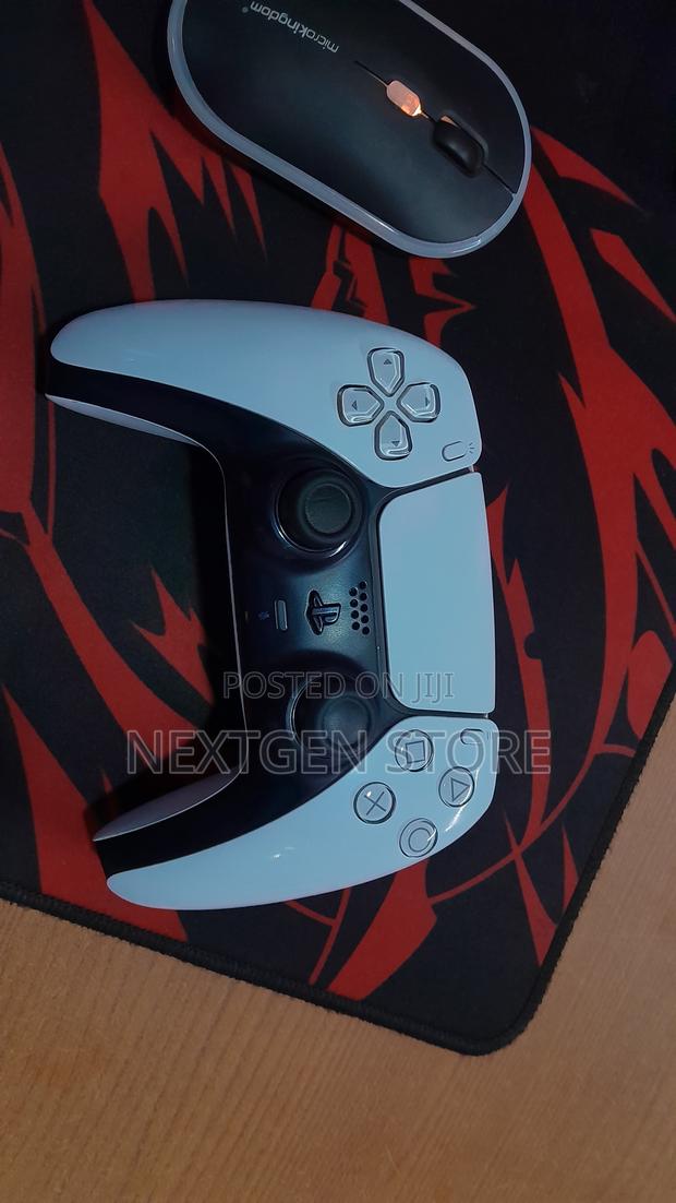 Ps5 Controller White - Pre Owned - main view