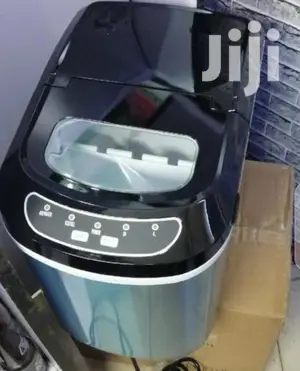 Ice Cube Maker Machine