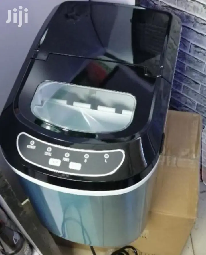 Ice Cube Maker Machine