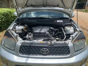 Toyota RAV4 Automatic 2000 Silver