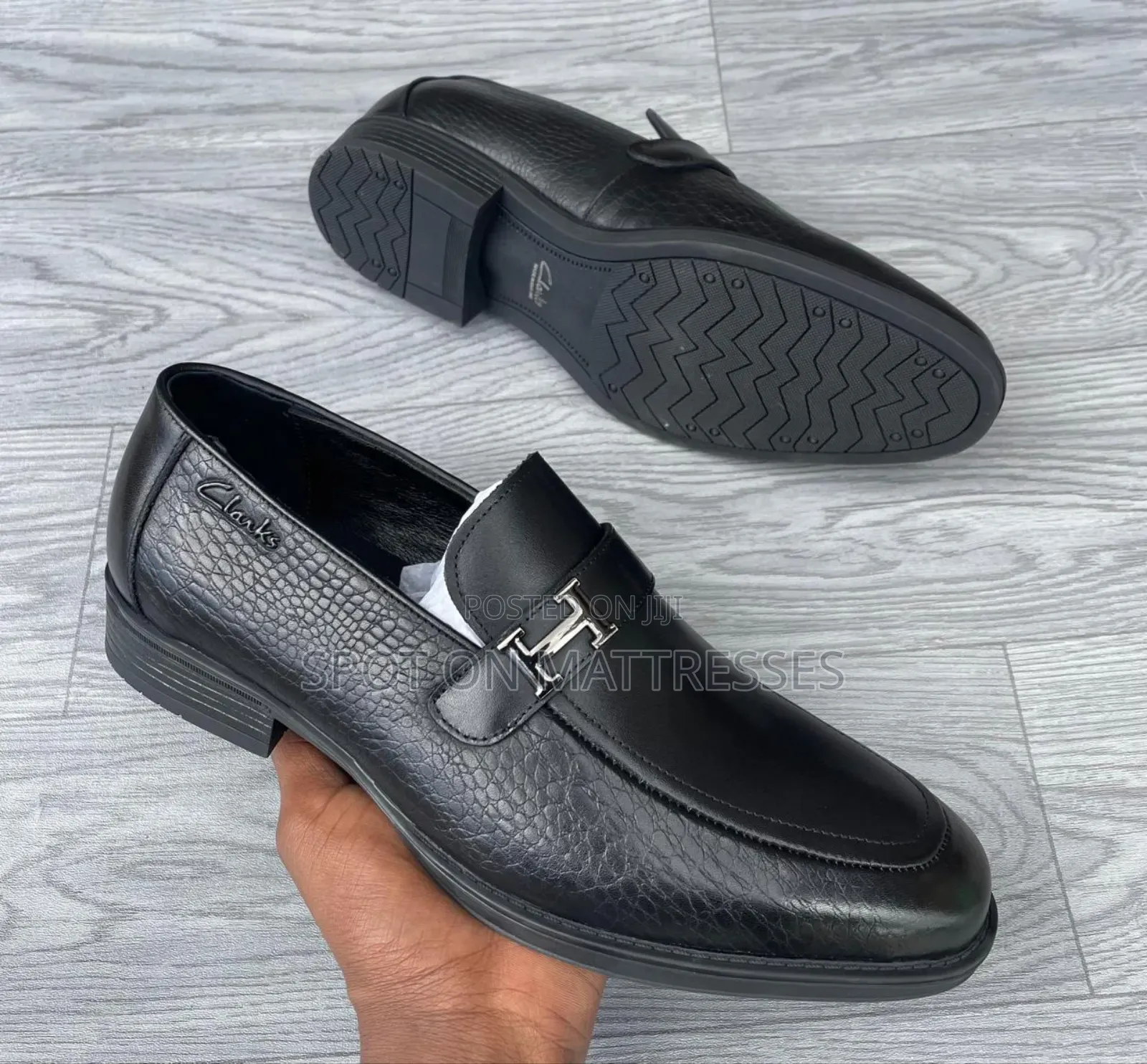 Clarks Official Men's Shoes. Sizes 39-45. Delivery Services Available