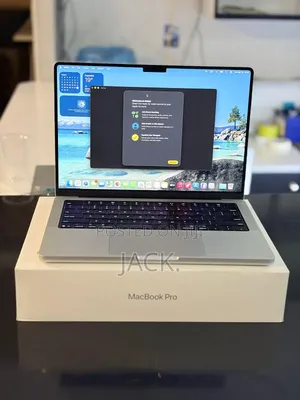 Laptop Apple Macbook Pro 2025 M5 14-inch 16GB Apple M5 SSD 512GB
