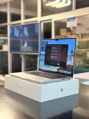 Laptop Apple Macbook Pro 2025 M5 14-inch 16GB Apple M5 SSD 512GB