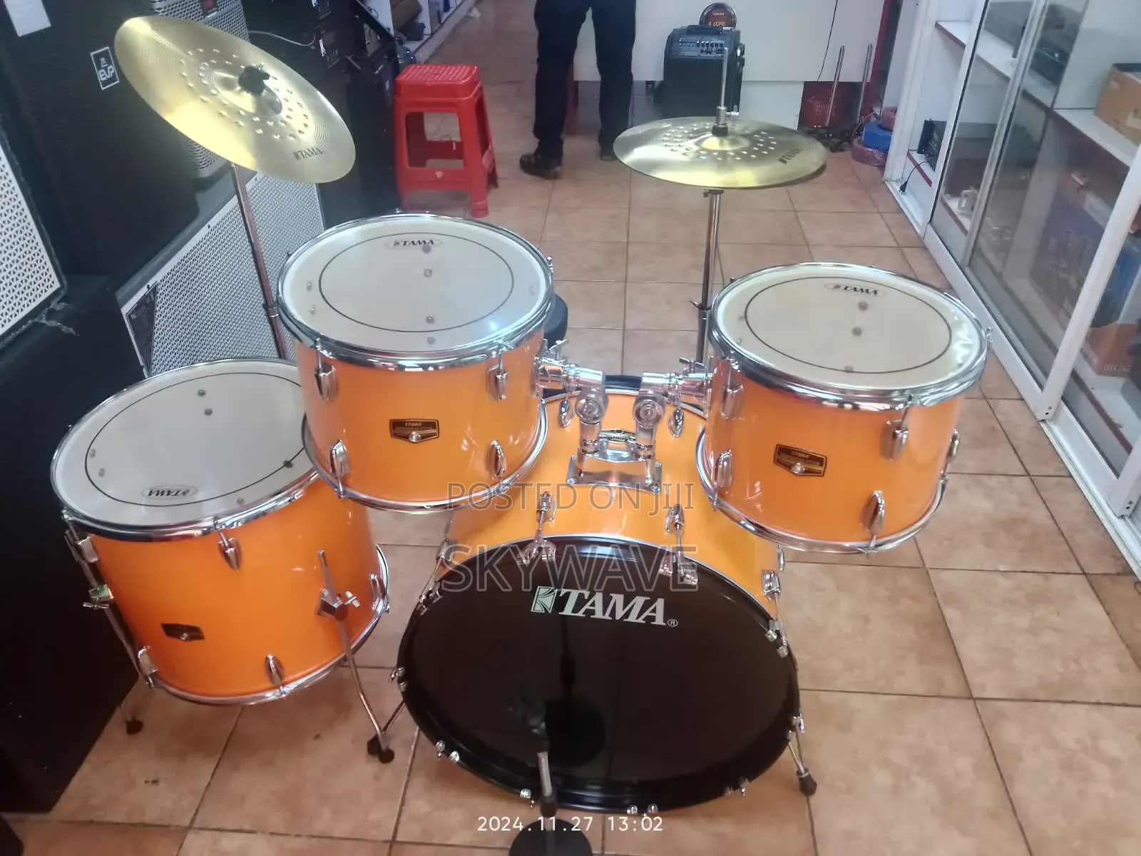 Tama 5pcs Drum Set