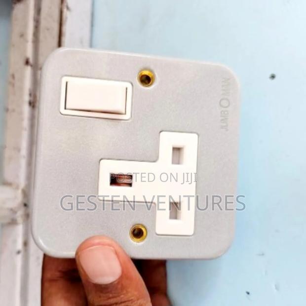 Quality Metal Single Sockets Jk8 - main view