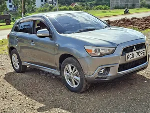 Mitsubishi RVR 2.0 2011 Gray
