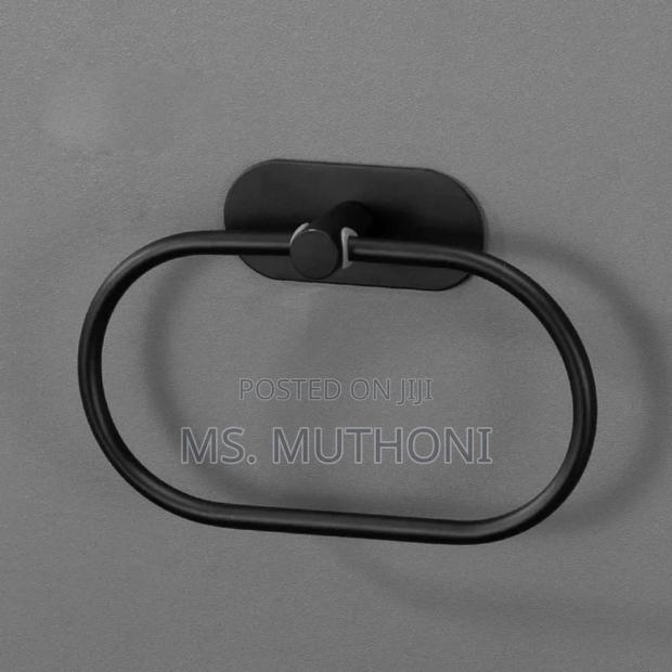  Minimalist Black Wall-Mounted Towel Holder - thumbnail 3