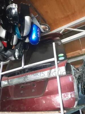 Suzuki Solio Boot