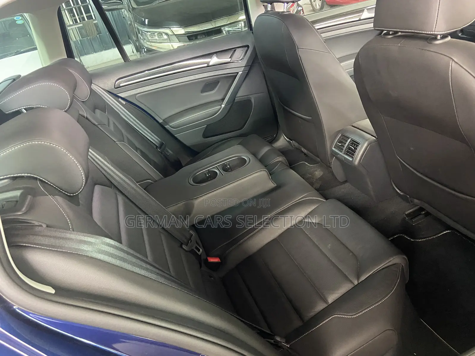 Volkswagen Golf 2019 Blue