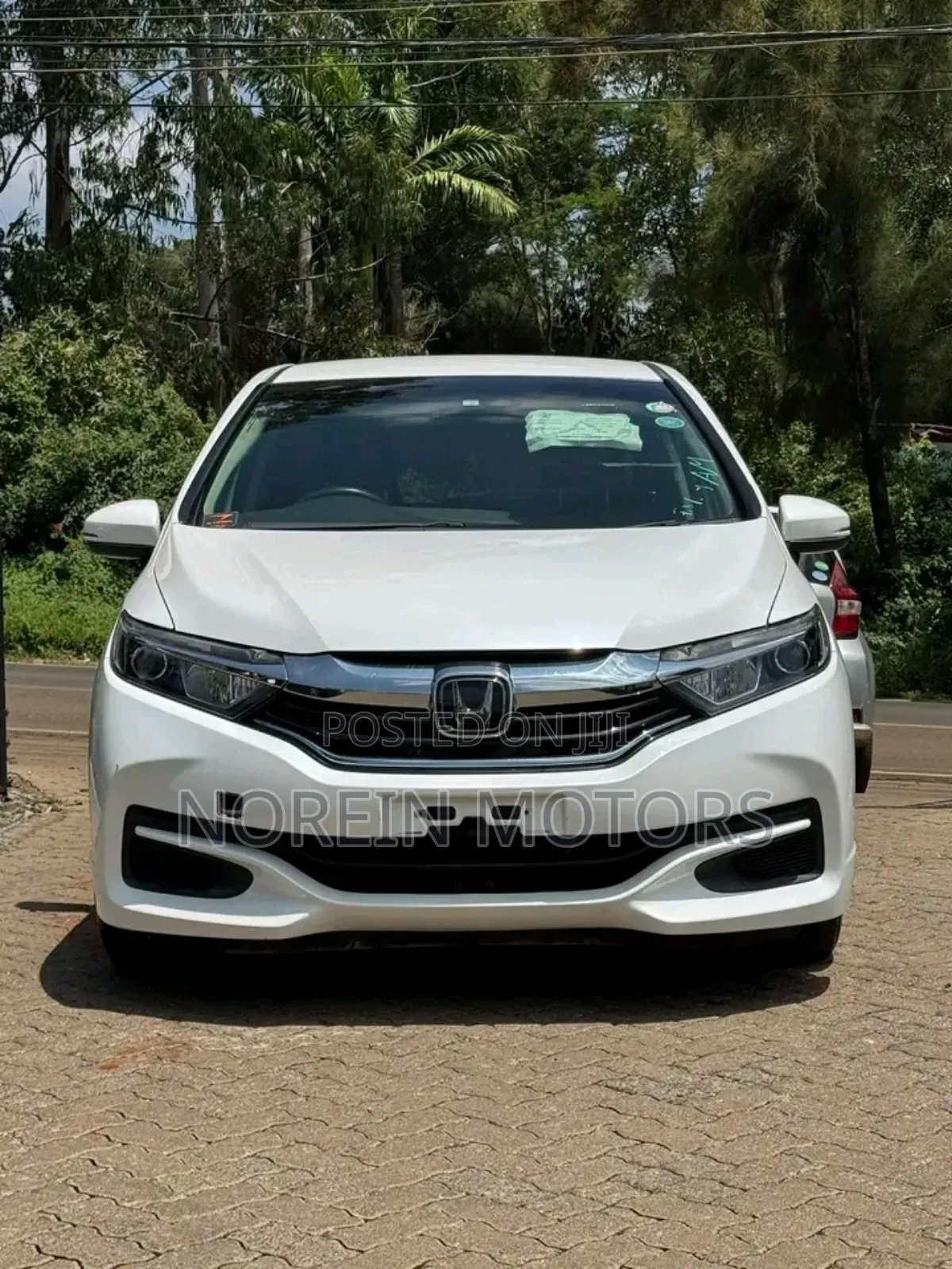 Honda Fit 2018 Off white