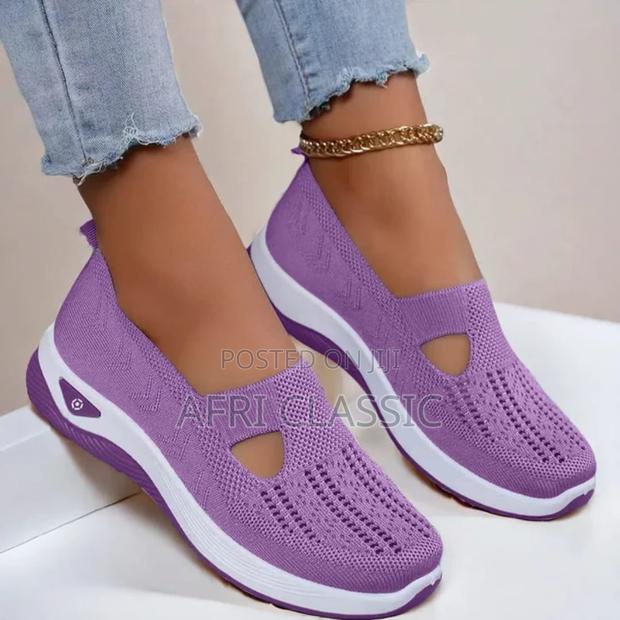Classic Women’S Orthopedic Shoes