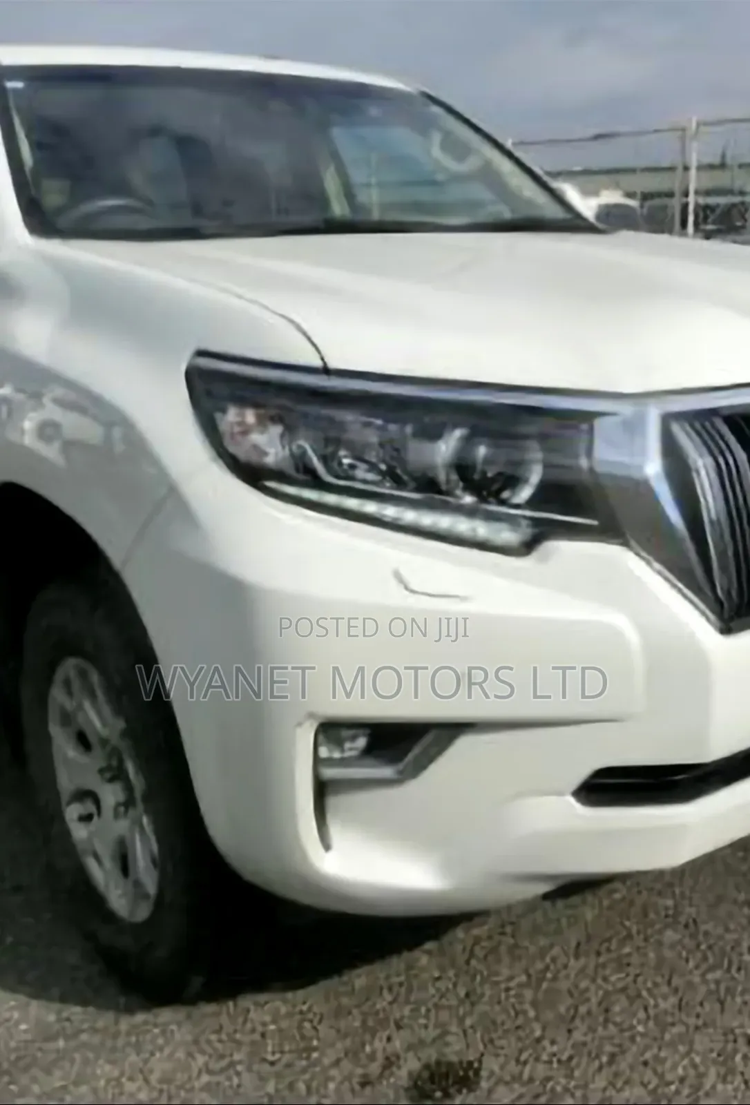 Toyota Land Cruiser Prado 2.7 2019 White