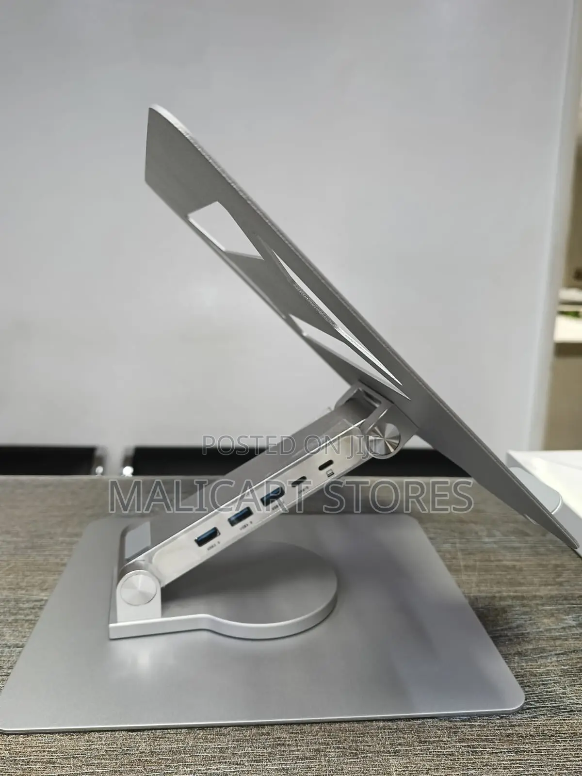 Aluminium 4 In1 Docking Station Laptop Stand