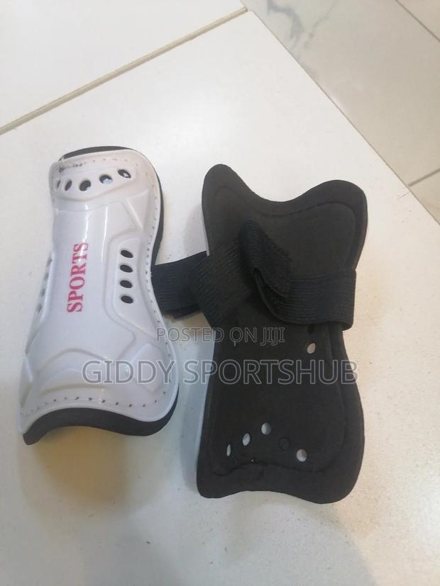 Kids Soccer Shinguards - thumbnail 2