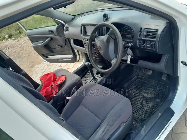 Toyota HiAce 2014 Silver - thumbnail 5