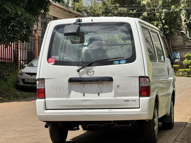 Mazda Bongo 2018 White - thumbnail 5