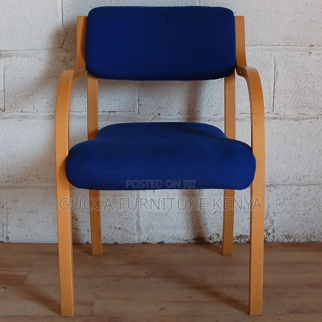 Mid-Back Fabricated Conference Hall Office Seat