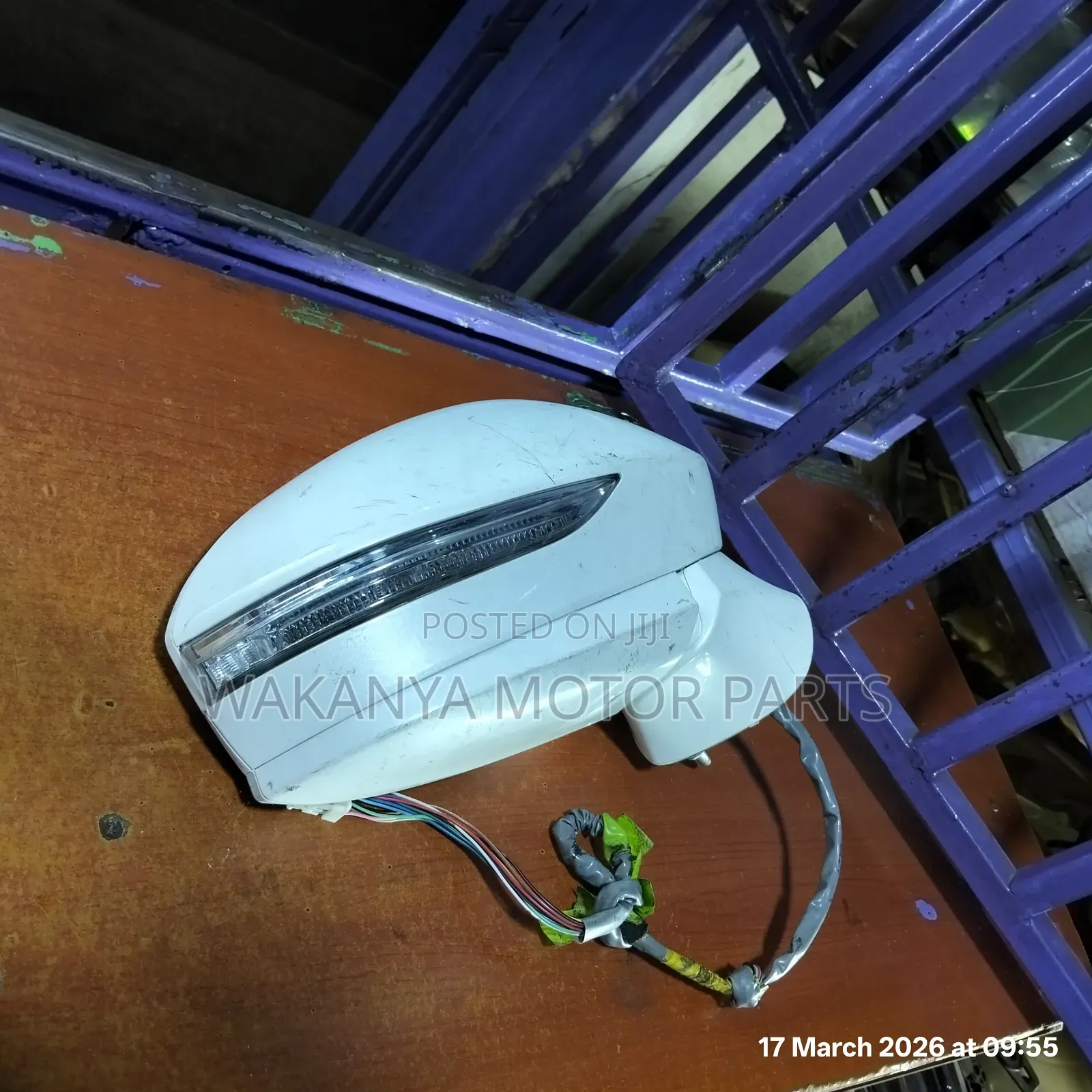 Toyota Crown Model 2015 /2016 Power Side Mirror With Blinker