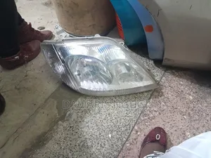 Nze 2002/2003 Headlights Non