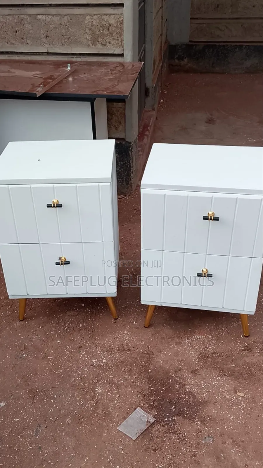 Bedside Drawer Cabinet – Elegant Design for a Premium Bedroom Look